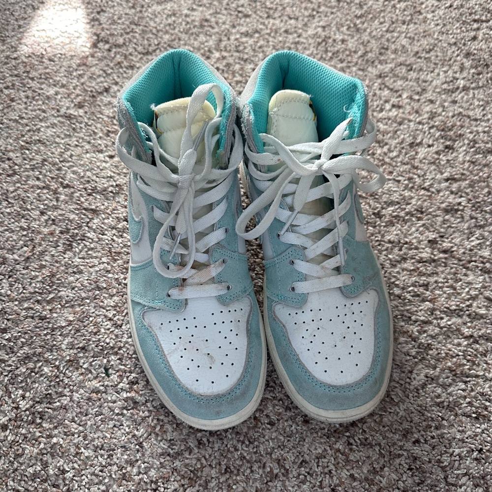 Nike Women's Sneakers - White and Light Blue
